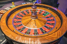 Dasbor platform loyalbet88 menampilkan olahraga, slot, dan kasino langsung